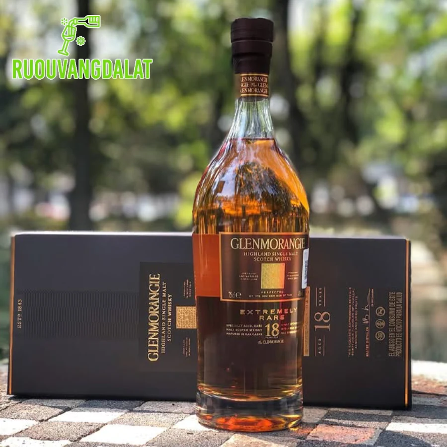 Cách phục vụ xứng đáng với giá rượu Glenmorangie 18 chuẩn chuyên gia